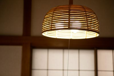 個室照明 - 東京・大島「アイビーカフェ大島」 １階テーブル席／約4.5畳の室内の写真