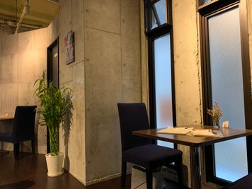 kokoFLAT cafe 本町 カフェ店内をまるごとレンタル♪の室内の写真