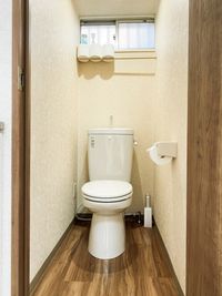 いつも清掃されているトイレは清潔です。 - ODOLVA市川レンタルスタジオ ダンススタジオの室内の写真