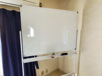 120cm×90cmホワイトボード - QualityTime稲毛の設備の写真