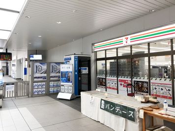 テレキューブ JR西日本　尼崎駅改札外