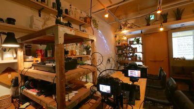 配信バーSHIBUYA+BAr 撮影貸出プラン 渋谷の秘密基地の室内の写真