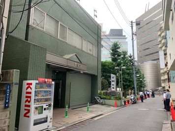 新宿駅南口徒歩5分 - THビル3階Bルーム 多目的スペース（会議、ダンス等）の外観の写真