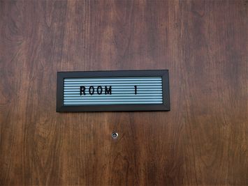 レンタルスペース　OHAROOM 赤松ROOM1の入口の写真