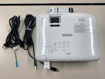 プロジェクター（EPSON　型番EB-S41） - よこすか研修センター 貸し会議室1の設備の写真
