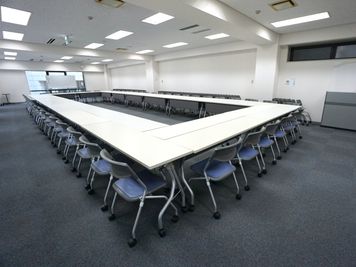 名古屋会議室 ナカトウ丸の内ビル店 第1会議室（3/4収容）の室内の写真