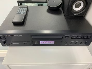 デッキ(CD/Bluetooth) ピッチコントロール可能 - ACBSスタジオの設備の写真