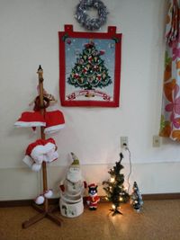 クリスマスシーズンの雰囲気 - Reborn つどい場の室内の写真