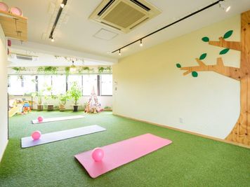 可愛いスタジオエリア - 温活ヨガサロン　yogaの森 レンタルサロンの室内の写真