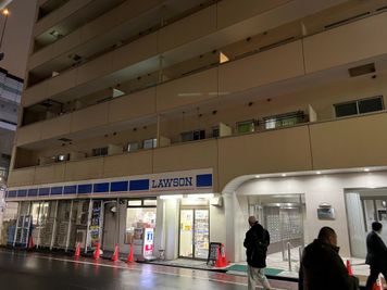 池袋駅東口徒歩5分、会議やテレワークに最適な喫煙可の会議室。 24時間利用可の外観の写真