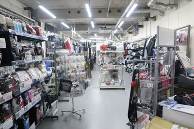 ヨガウェア FITTA ACTIVE 日本国内正規代理店 GRIT FIGHT SHOP

店内奥にスタジオが御座います。 - グリットファイトショップ内 水道橋駅徒歩2分 サンドバッグ完備 ボクシング ヨガ パーソナルの入口の写真