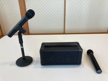 ワイヤレスマイク＆ポータブルスピーカー - レンタルスペースひなたぼっこの設備の写真