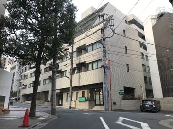 【外観_01】 - 【閉店】タイムシェアリング溜池山王ディアシティビル 2部屋使えるハイブリッドスペースの外観の写真