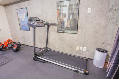 トレーニングGYM「エムエー渋谷」 設備充実・コスパ抜群の完全個室オシャレなトレーニングGYMの設備の写真