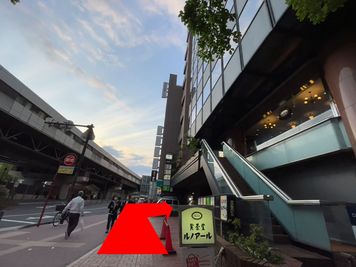 関内駅前 レンタルスタジオ　STUDIO BUZZ  BUZZ関内駅前の外観の写真