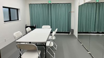 レンタル room & roof MOI レンタルスタジオ（リノリウム床使用）の室内の写真