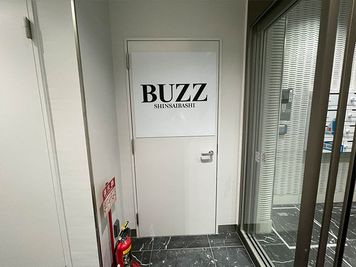 心斎橋 レンタルスタジオ　STUDIO BUZZ  Bstの入口の写真