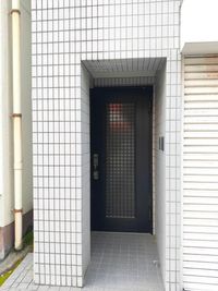 建物入り口
※こちらから中にお入りください。 - minoriba_三ノ輪店 レンタルサロン　4階フロアの入口の写真