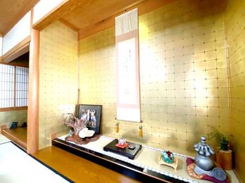 室内の装飾を活かした撮影にいかがですか - 名古屋会議室 日蓮宗 太閤山 常泉寺 客殿+奥の間の室内の写真