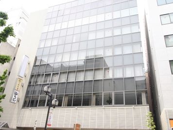 名古屋会議室 MYCAFE 伏見本店 第1会議室（終日パック）の外観の写真