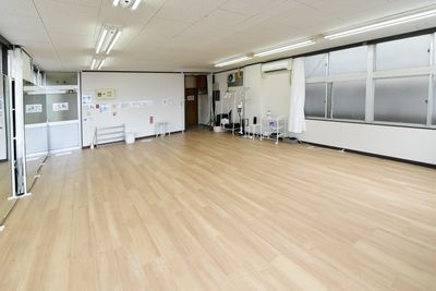 レンタルスタジオ HIKARI 上野 ダンス、ヨガ、演劇、撮影スタジオ、上野の室内の写真