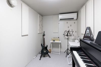 my place 江田（防音室） 田園都市線 駅近のワークスペース、防音室で楽器の個人レッスンの室内の写真