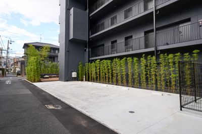 駐車スペース - FAV HOTEL HIROSHIMA STADIUM 【ホテル1階】大型ソファやミニテーブルのあるオープンテラスのその他の写真