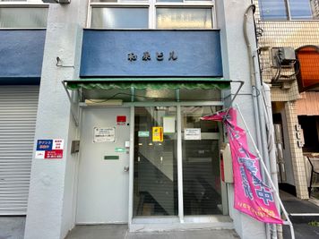 【「和泉ビル」という表示が目印です】 - TIME SHARING 秋葉原 和泉ビル 205の外観の写真