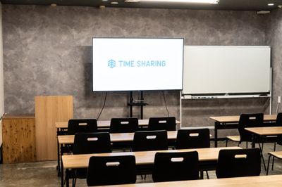 【75インチモニター、ホワイトボード、司会台を無料でお使いいただけます！】 - TIME SHARING 渋谷神南 2Aの設備の写真