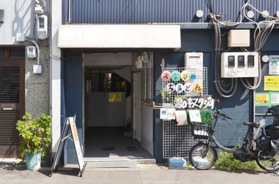 建物入り口 - Rental space INAの外観の写真