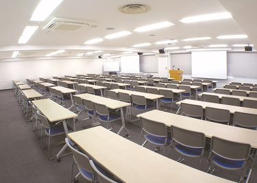 ワイム貸会議室高田馬場　ご予約は00分～00分でお願いいたします Room 4Bの室内の写真