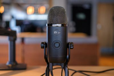 ▶ロジクール製　リモート用マイク（ G Blue Yeti X BM600X） - MID BASE 十三本店 MID BASE（ミッドベース） 十三本店の設備の写真