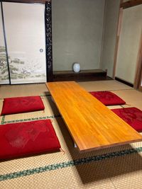 テーブルが必要な時は、事前にお知らせください。 - 横須賀の隠れ家・Yokosuka private space 横須賀の隠れ家・Tatami room in Yokosukaの室内の写真