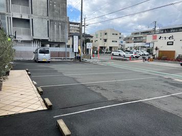 駐車場 - 【大阪・箕面市】鉄板 Family Dining こころ レンタルスペース（ママ会・オフ会・習い事・教室など）のその他の写真