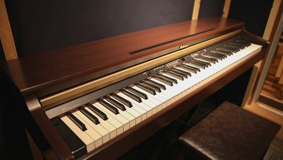 【Booth】Roland製のピアノを完備しています。無料でご利用可能です。 - 音楽スタジオ「alt studio(オルトスタジオ)」  『神保町』セルフレコーディングスタジオ Alt studioの室内の写真