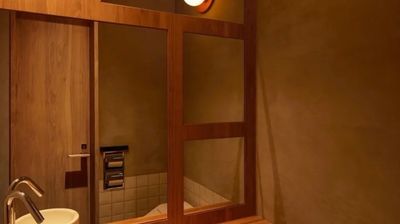 男女兼用のTOILET - KUJIRA KUJIRA VIP LOUNGE - GARDEN -の設備の写真