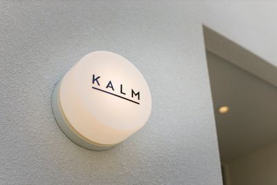 KALM KALM / 2F Spaceの入口の写真