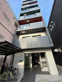 こちらの建物の2階です。 - minoriba_桜山駅前店 レンタルサロンの外観の写真