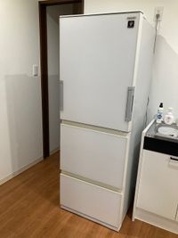 ３階設備：冷蔵庫 - みんなの家名古屋八田 みんなの部屋の設備の写真