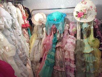 ヨーロピアンパレス ドレスレンタルOK👗ゴージャスな撮影スタジオ&イベントスペースの室内の写真