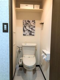 ウォシュレット付きのトイレです。 - レンタルスペースSAKURA レンタルオフィス　貸会議室　テレワークスペース　多目的スペースのその他の写真