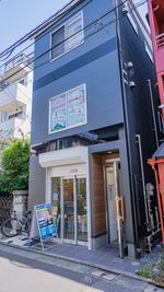 武蔵小山駅東口徒歩4分の好立地
パルム商店街を抜けた静かな住宅街
トレーニング終わりのお洒落なカフェ、商店街でお買い物も可能♪ - セルフィット武蔵小山店の室内の写真