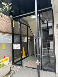 CLIFF GYM 代々木上原店の入口の写真