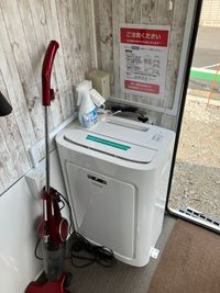 掃除機とエアコン - 【オフィスカー】西武多摩川線　多磨駅東口・空地 オフィスカー【西武多摩川線　多磨駅東口・空地】の設備の写真