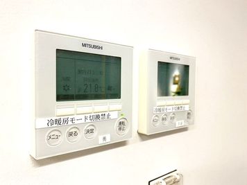 大阪会議室 梅田北新地店 Room B（セルフ設営/当日予約OK）の設備の写真