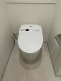 もちろんトイレ完備！ - エイジケアジム恵比寿店 最強のレンタルジム！の設備の写真