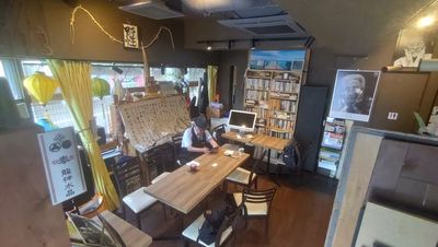 友達とのパーティーや！会食打ち合わせ。小スペースでの音楽発表など - 徒根屋（ARTcafe&Bar　WITH）