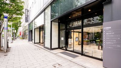 ヤマハ名古屋ビル1階入り口 - ミュージックアベニュー伏見 グランドピアノ・アップライトピアノ防音部屋 A教室の室内の写真