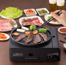 気軽にベランダBBQ！スモークレスグリル（有料オプション） - FUN SPACE新宿歌舞伎町【2024年5月リニューアル🎉】 FUN SPACE 新宿歌舞伎町の室内の写真