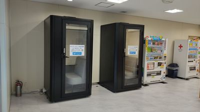 飛行機出発までの時間を有効活用下さい！！ - テレワークブース松山空港 ＢＯＯＴＨ２の外観の写真